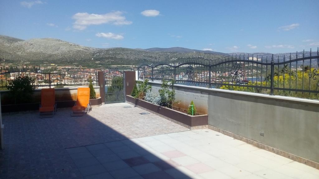 Duje Old Town Apartament *