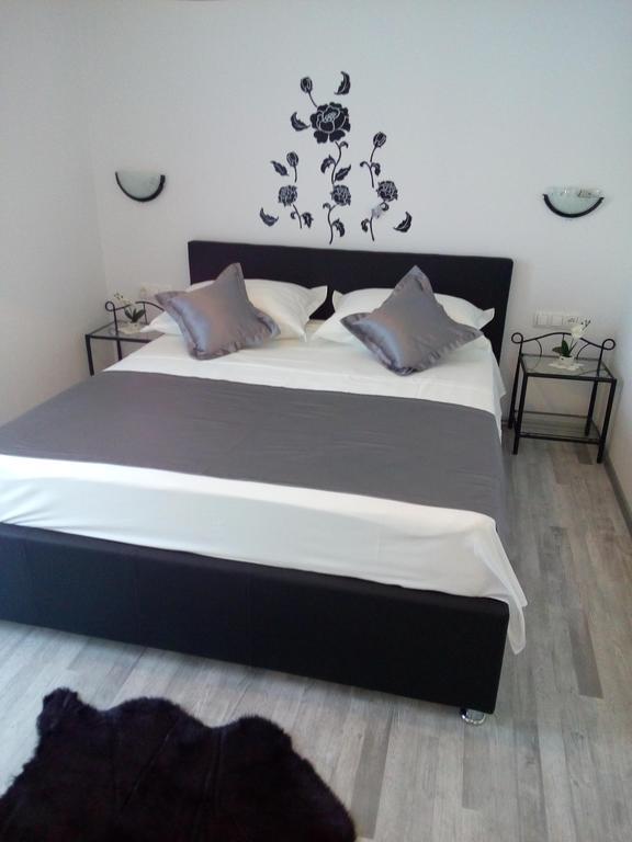 Apartment Duje Old Town *