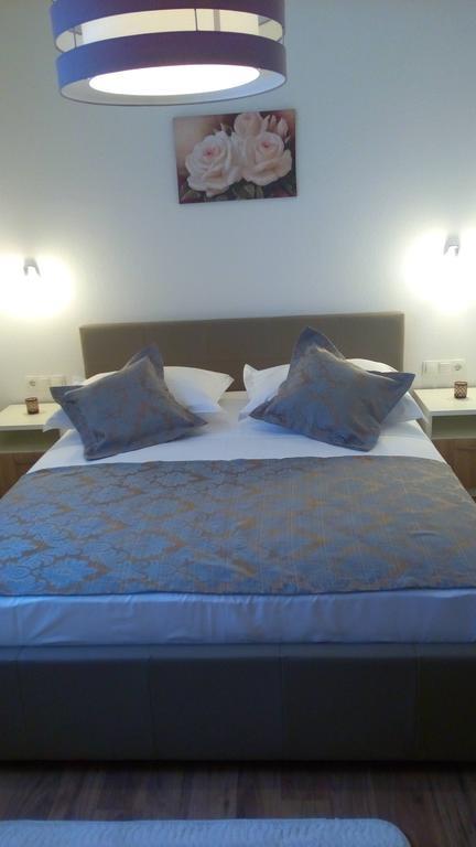 Duje Old Town Apartment Trogir